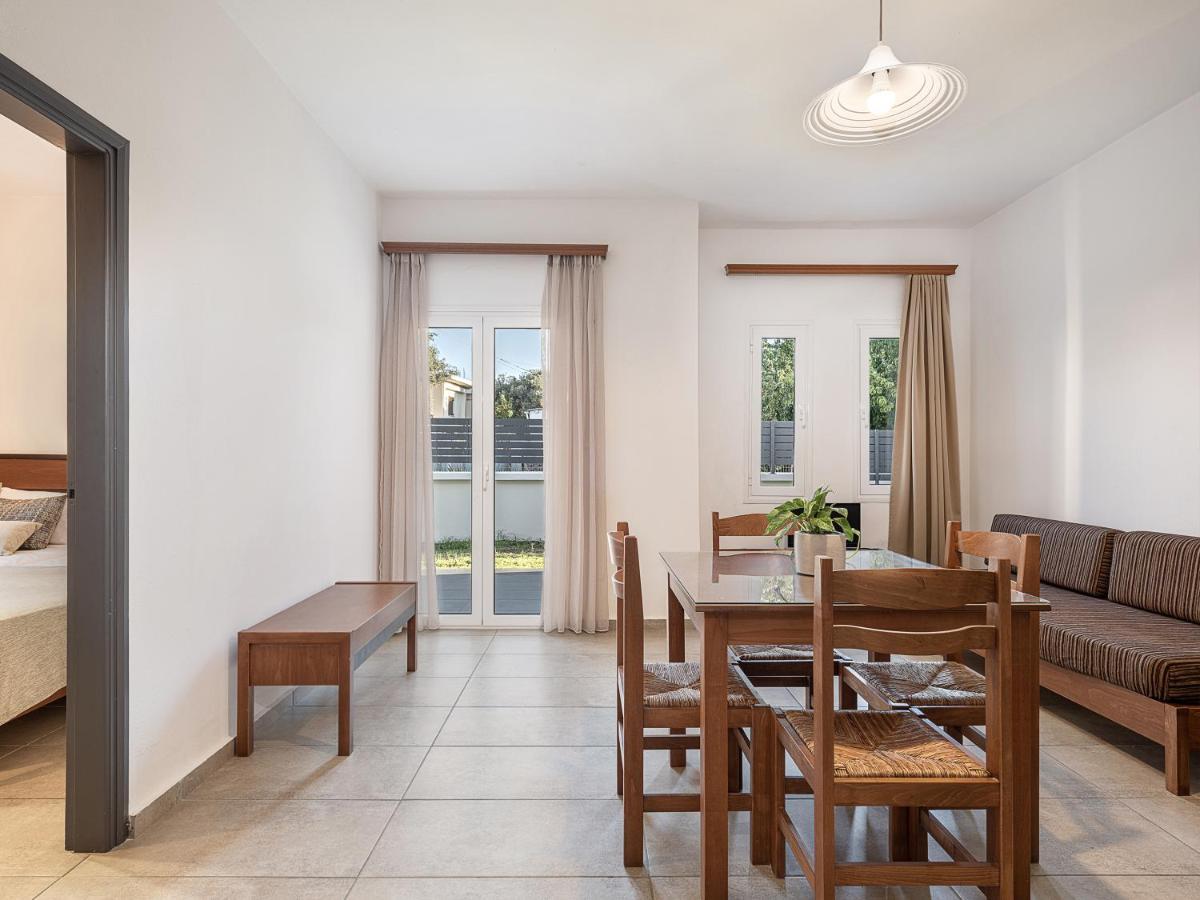 Nontas Suites Agioi Apostoli  Esterno foto